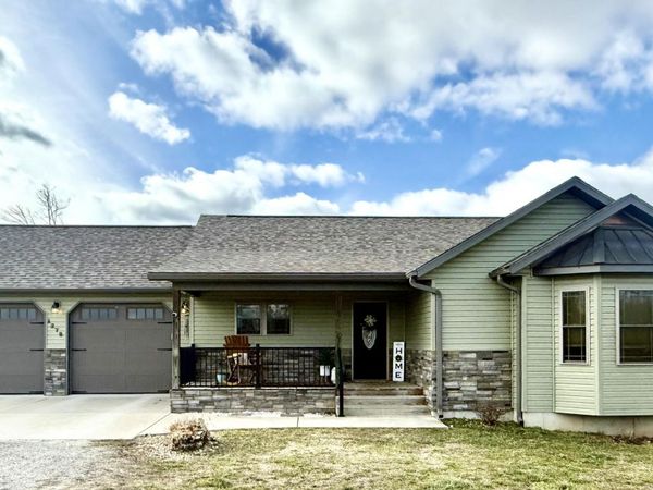 1278 Fox Circle Drive, Mountain View, MO 65548