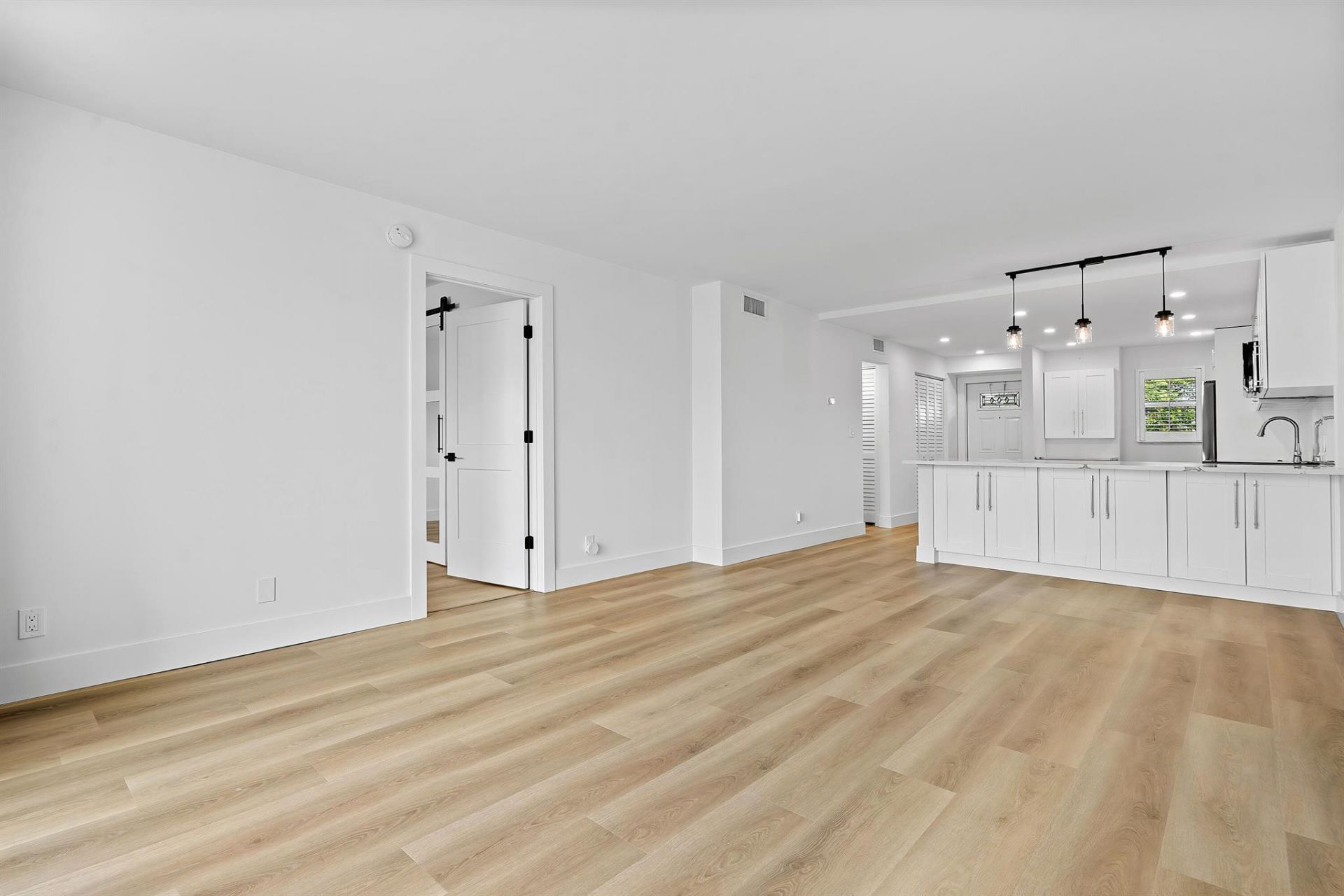 750 NE Spanish River Boulevard, Unit 1090, Boca Raton, FL 33431 Photo