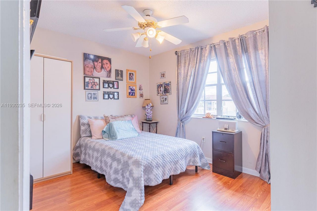 6900 NW 173rd Dr, Unit 1108, Hialeah, FL 33015 Photo