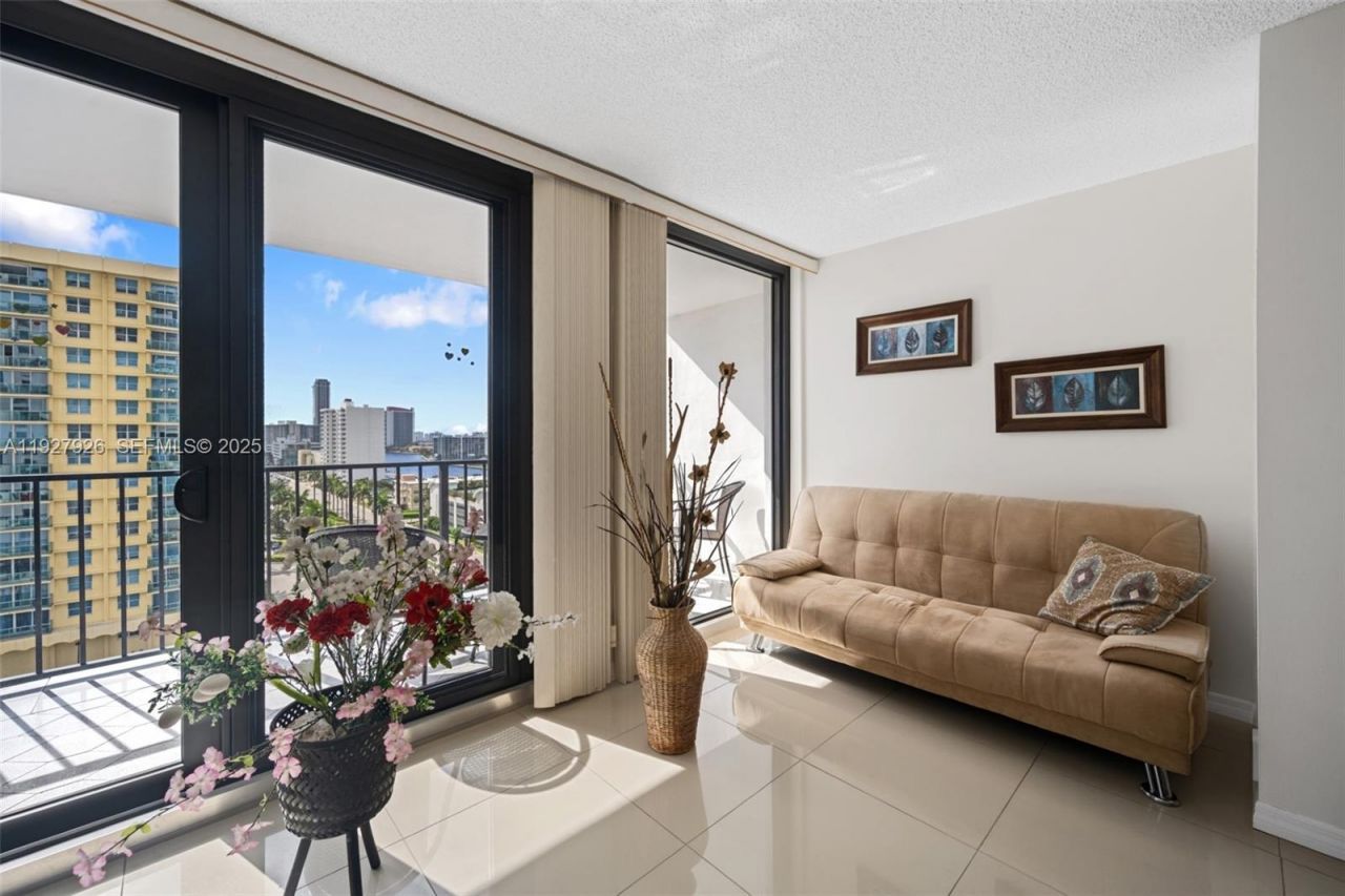 2401 S Ocean Dr, Unit 1007, Hollywood, FL 33019 Photo