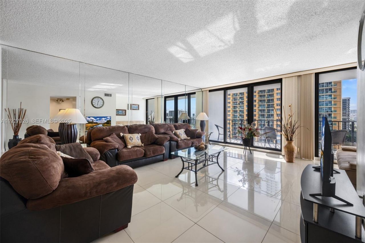 2401 S Ocean Dr, Unit 1007, Hollywood, FL 33019 Photo