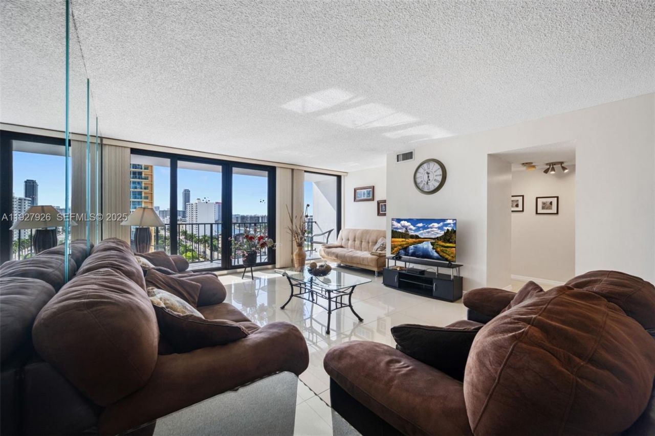 2401 S Ocean Dr, Unit 1007, Hollywood, FL 33019 Photo