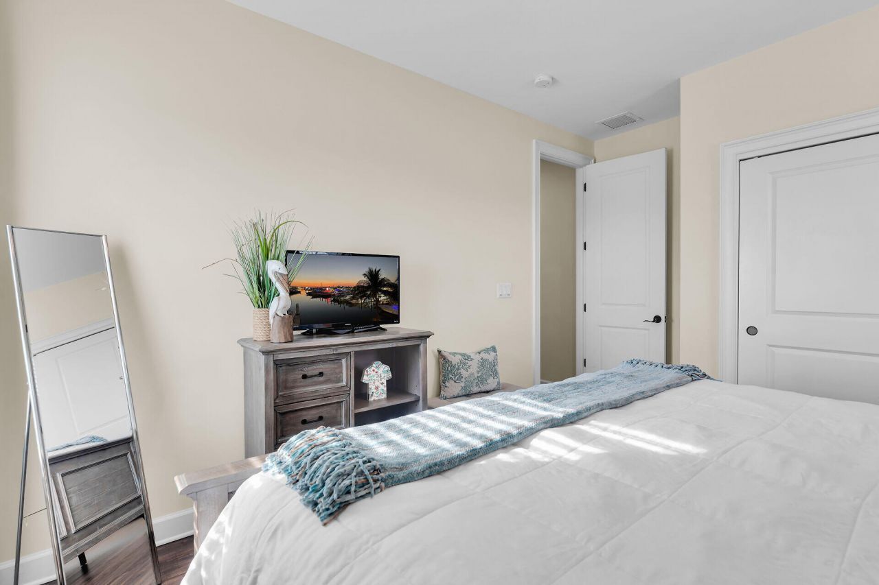 219 Sombrero Beach Road, Unit 2, Marathon, FL 33050 Photo