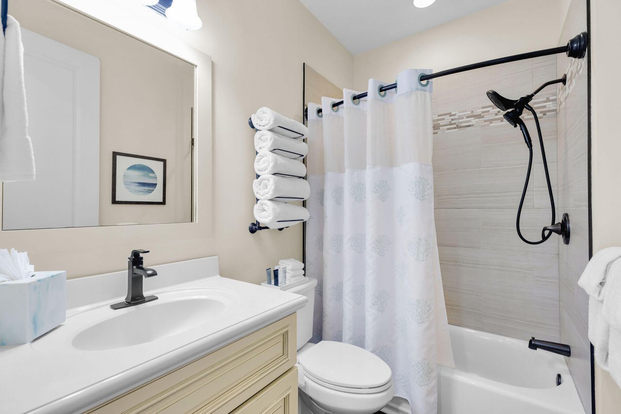 219 Sombrero Beach Road, Unit 2, Marathon, FL 33050 Photo