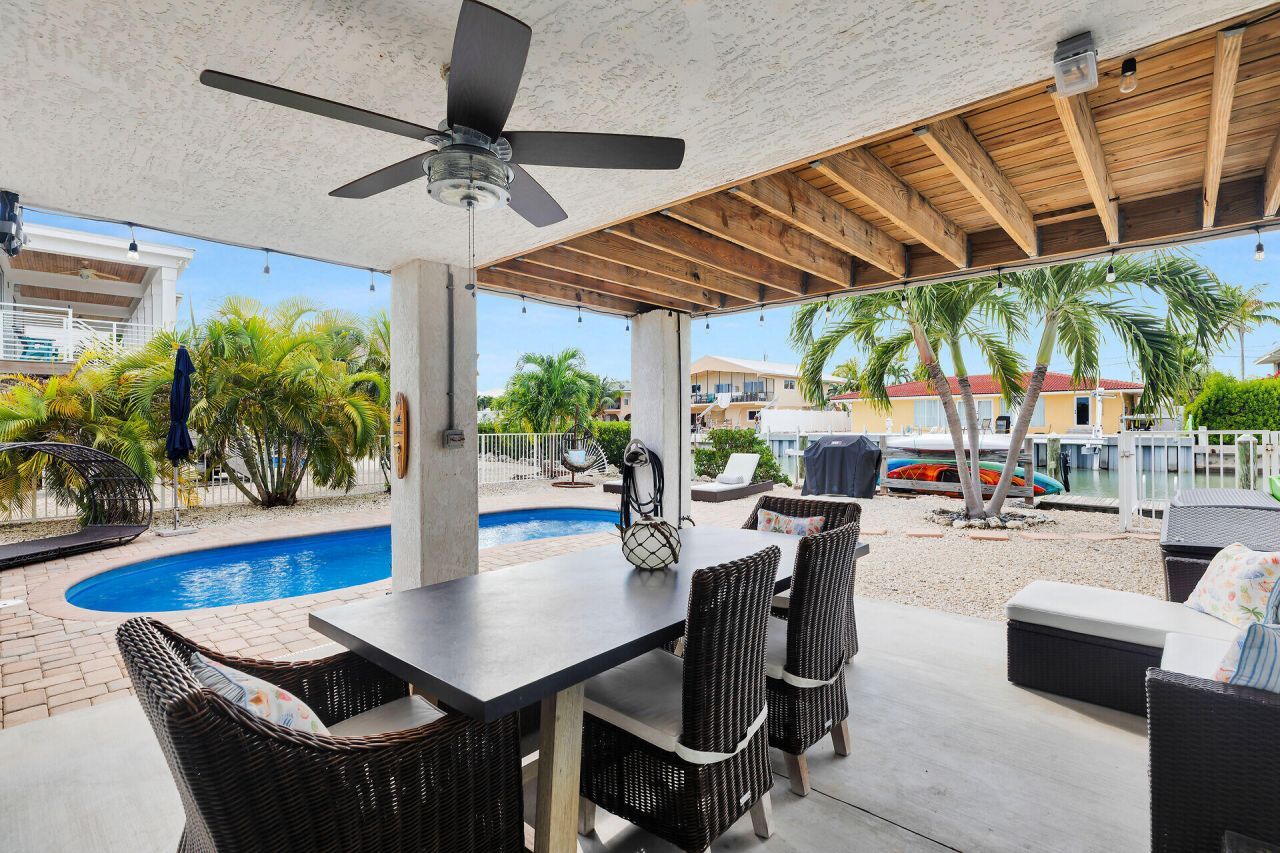 219 Sombrero Beach Road, Unit 2, Marathon, FL 33050 Photo