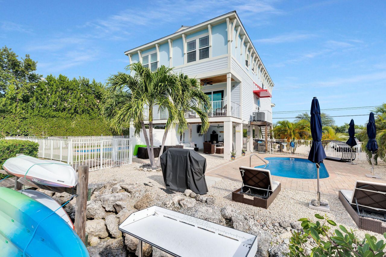 219 Sombrero Beach Road, Unit 2, Marathon, FL 33050 Photo