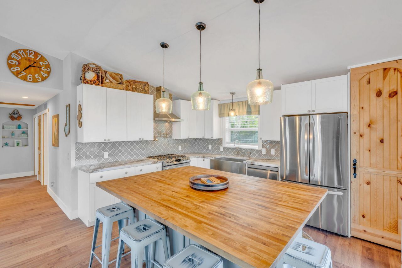 420 W Indies Drive, Ramrod, FL 33042 Photo