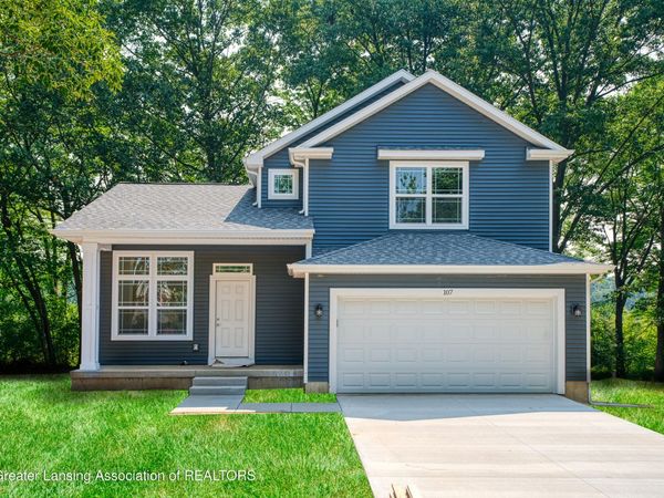 15317 Sherwood Lane, Lansing, MI 48906