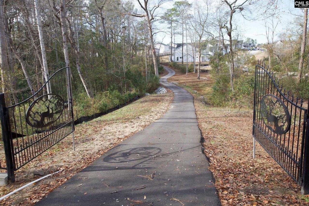 318 W Pond Court Photo 13