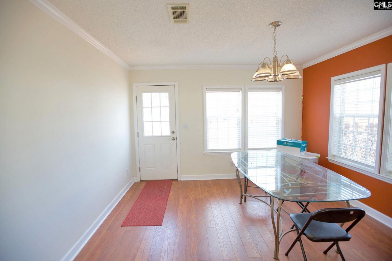 318 W Pond Court Photo 32