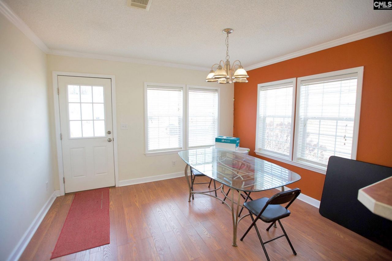 318 W Pond Court Photo 33