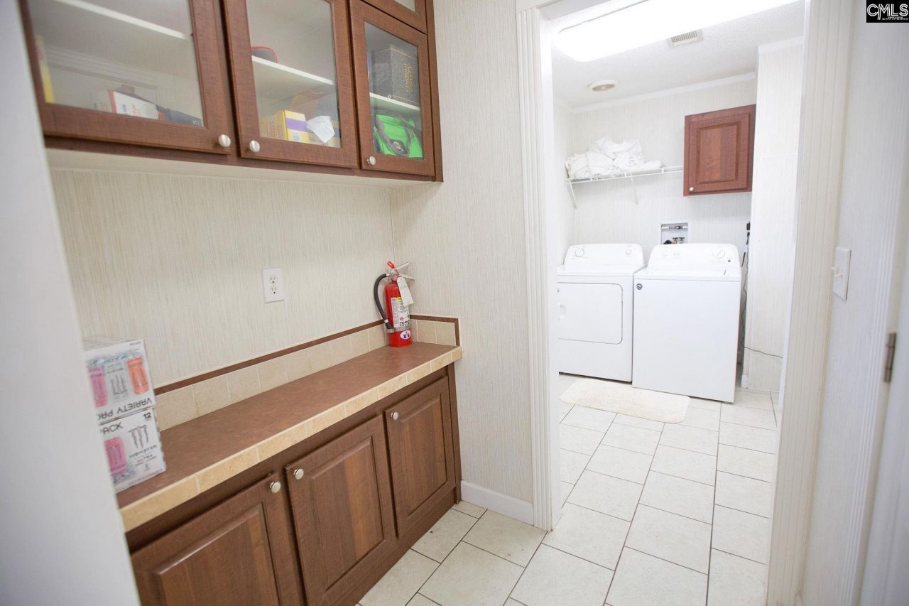 318 W Pond Court Photo 39