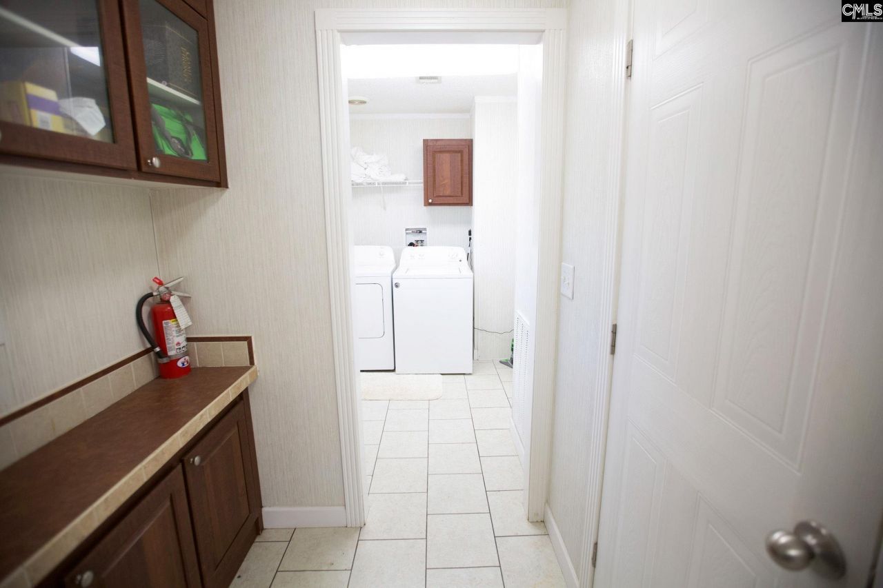 318 W Pond Court Photo 40