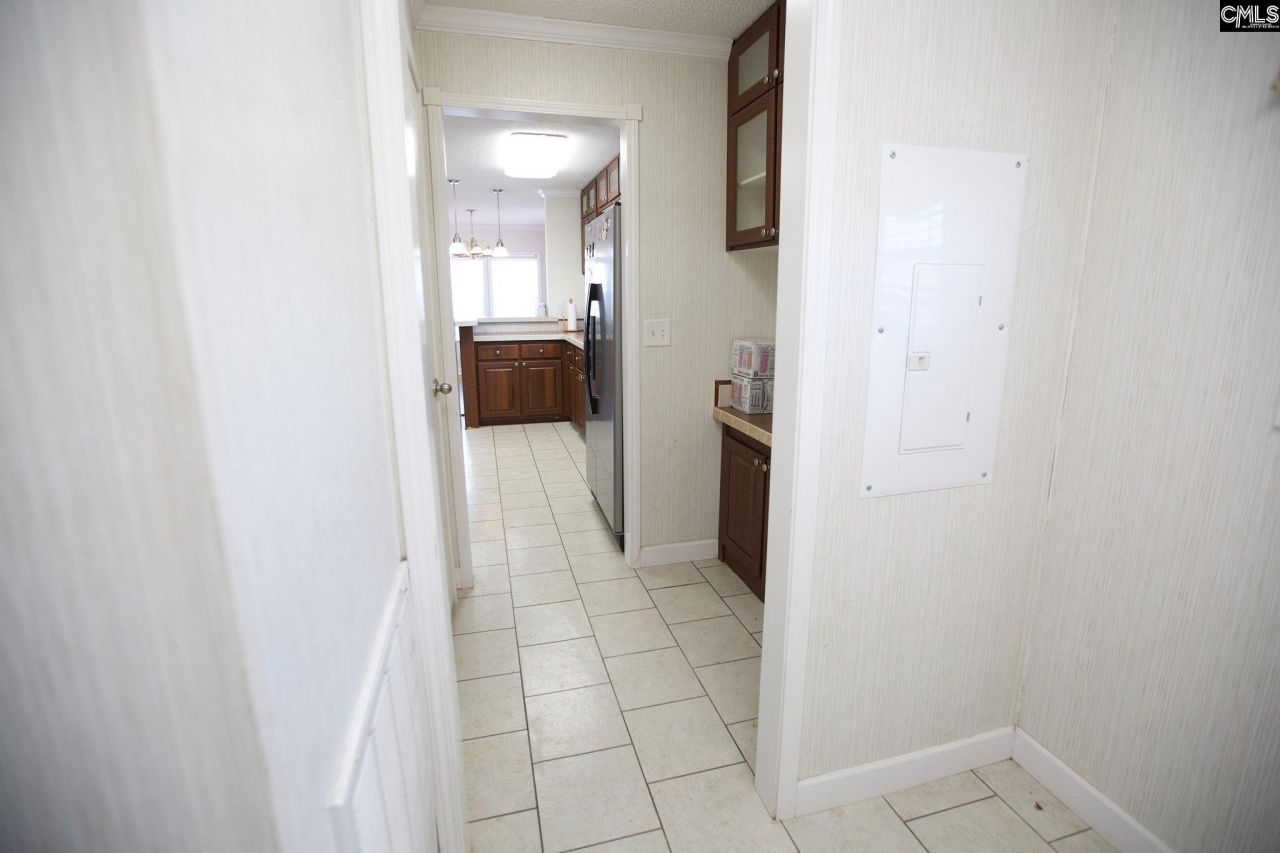 318 W Pond Court Photo 43