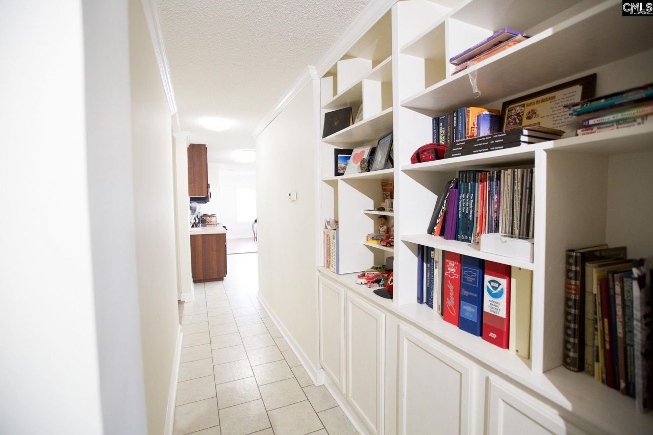 318 W Pond Court Photo 44