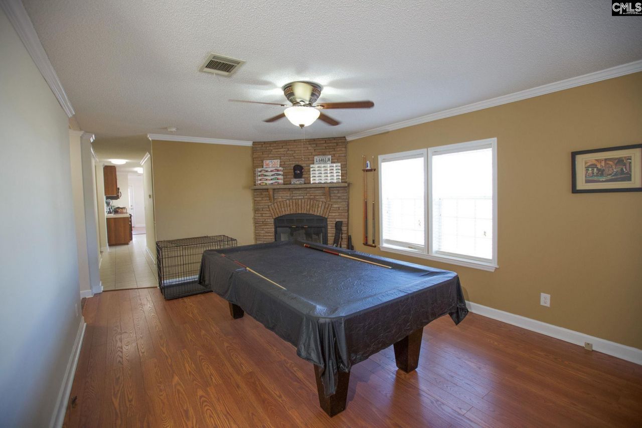 318 W Pond Court Photo 49