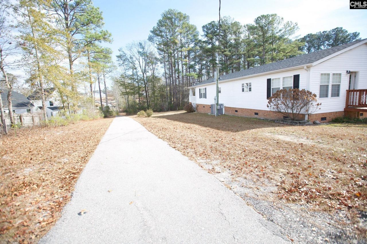 318 W Pond Court Photo 8