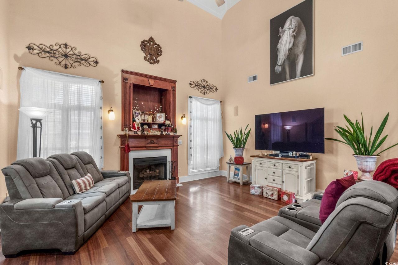 740 Oxbow Dr. Photo 11