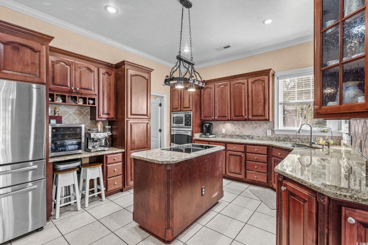 740 Oxbow Dr. Photo 12