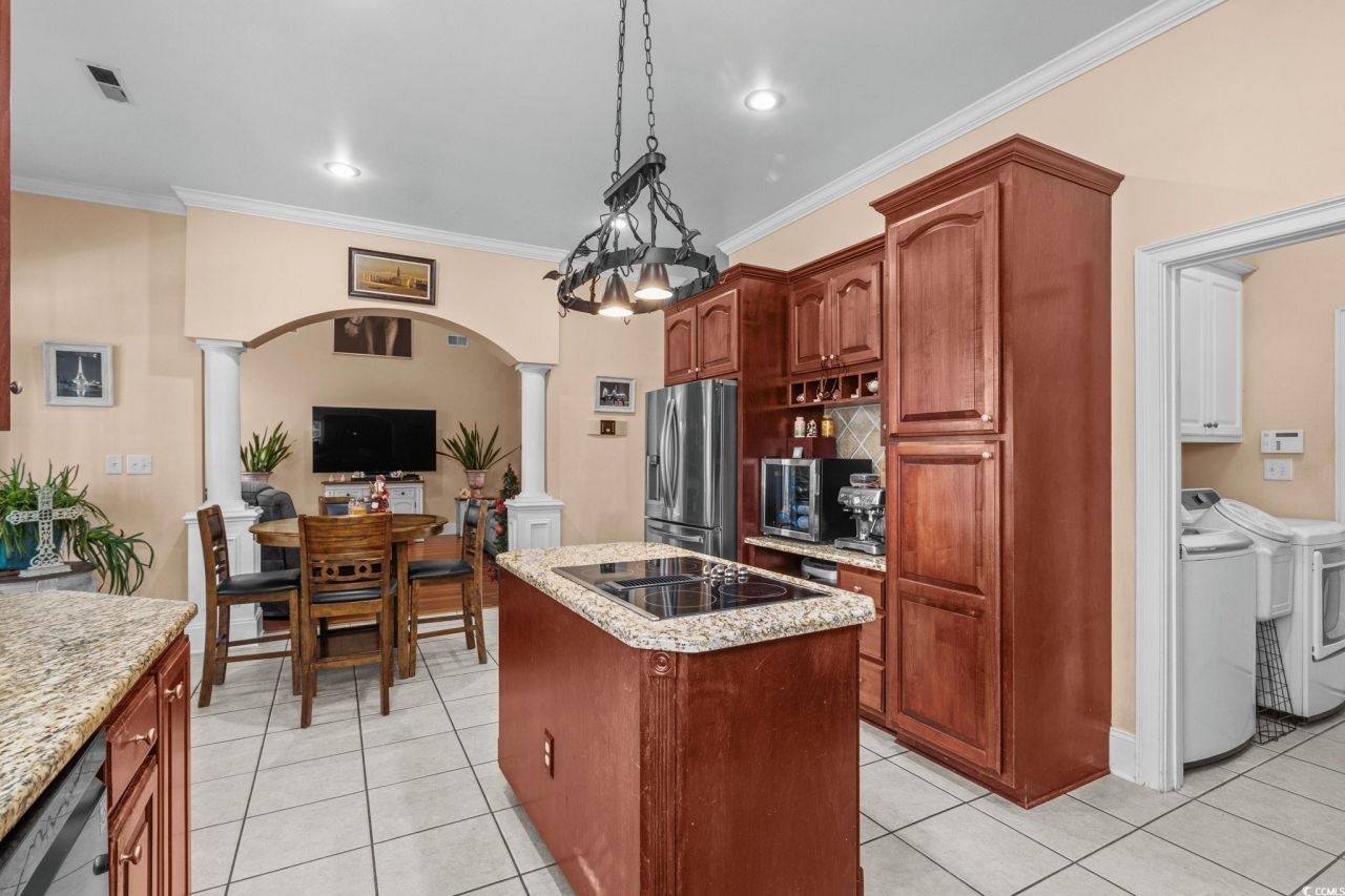 740 Oxbow Dr. Photo 14