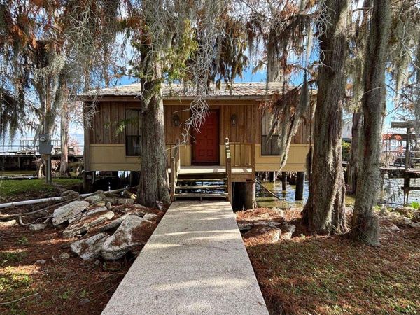 122 Lakeview St, Pierre Part, LA 70339