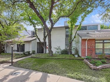 9801 Smokefeather Lane, Dallas, TX 75243
