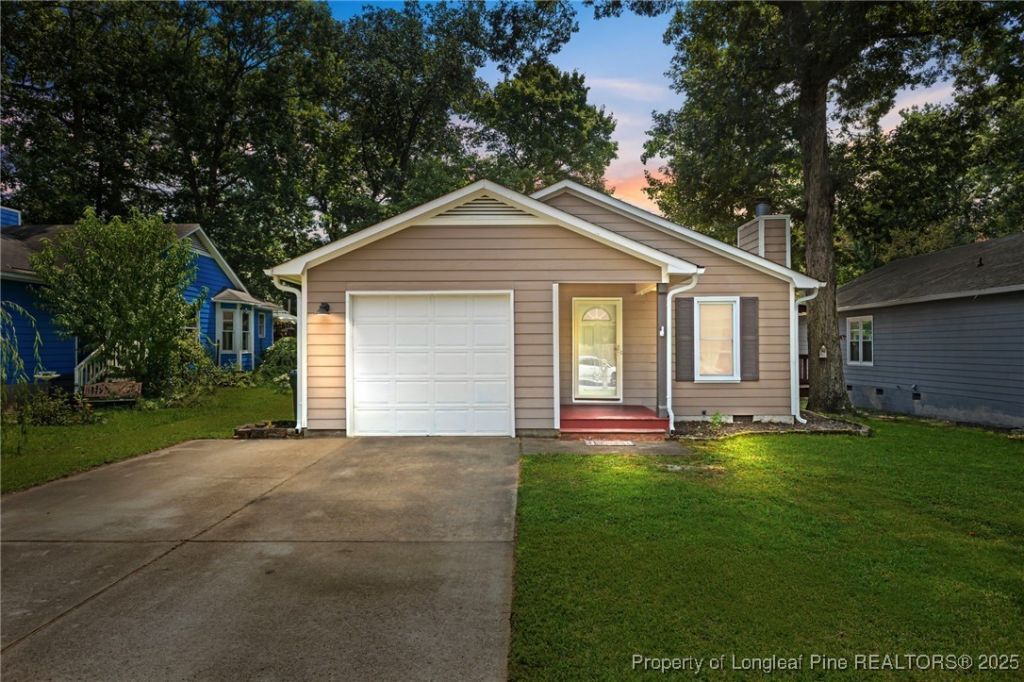 520 Stone Way Court, Fayetteville, NC 28301 Main Photo