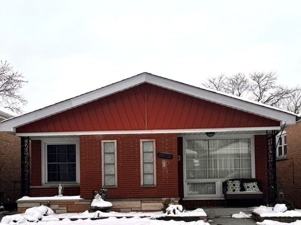 8416 S Kenneth Avenue, Chicago, IL 60652