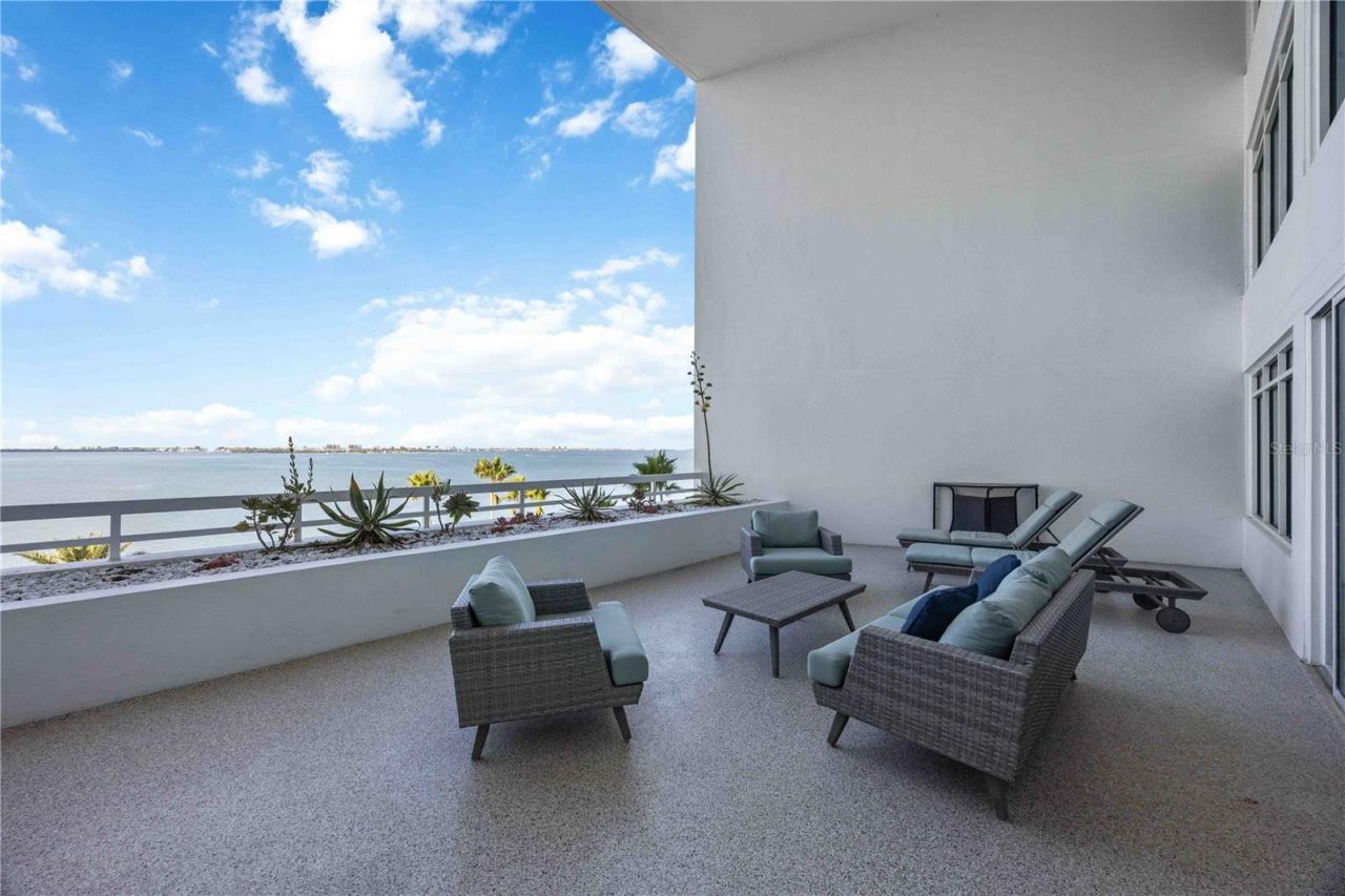 888 Blvd Of The Arts, Unit 707, Sarasota, FL 34236 Photo