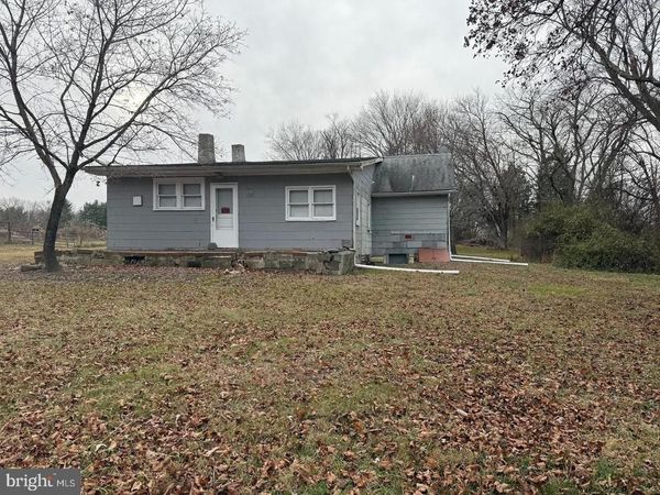 139 CEDAR STREET, HAMMONTON, NJ 08037