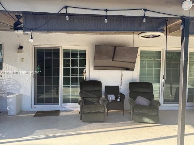 9530 Ashley Dr, Miramar, FL 33025 Photo