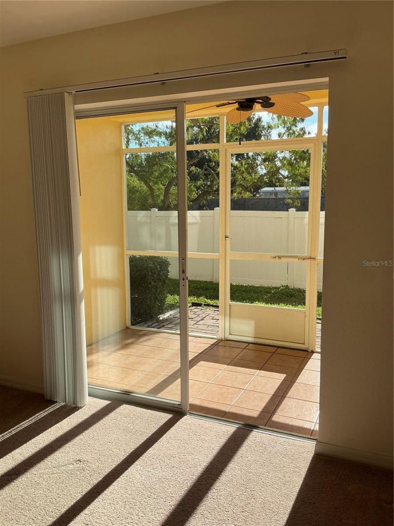 216 Coquina Bay Dr Drive, Saint Petersburg, FL 33705 Photo