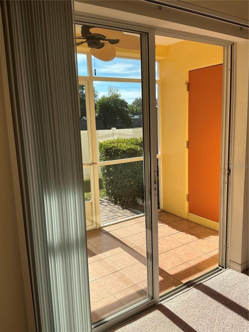 216 Coquina Bay Dr Drive, Saint Petersburg, FL 33705 Photo