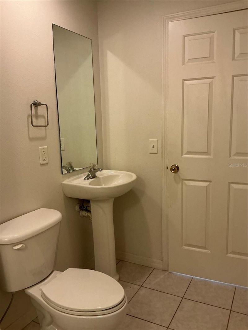 216 Coquina Bay Dr Drive, Saint Petersburg, FL 33705 Photo