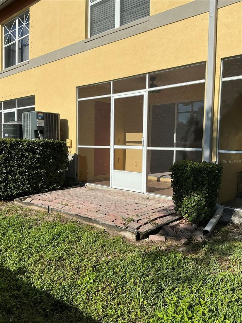 216 Coquina Bay Dr Drive, Saint Petersburg, FL 33705 Photo