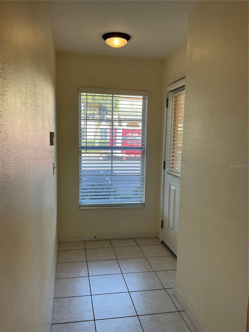 216 Coquina Bay Dr Drive, Saint Petersburg, FL 33705 Photo