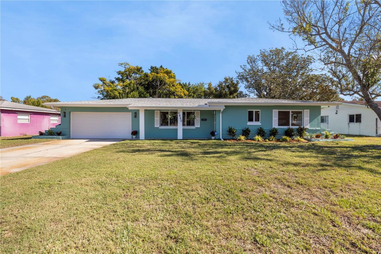 6850 7th Street S, Saint Petersburg, FL 33705 Photo