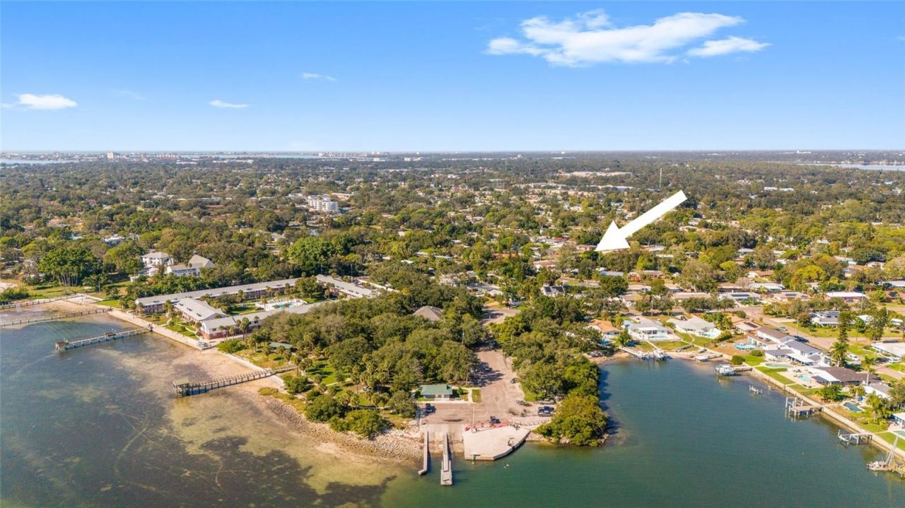 6850 7th Street S, Saint Petersburg, FL 33705 Photo