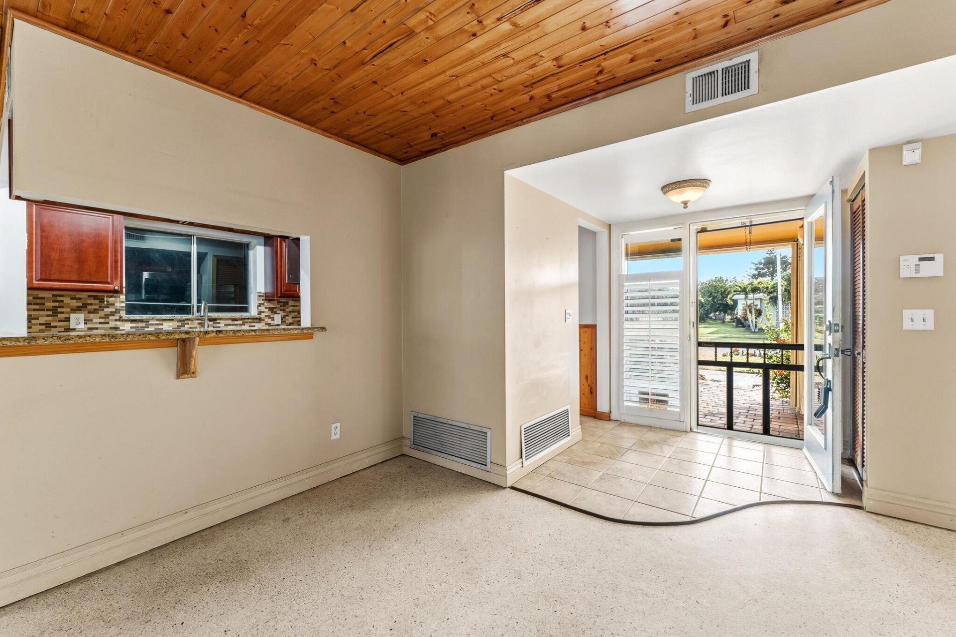 1425 SE San Sovina Terrace, Port Saint Lucie, FL 34952 Photo