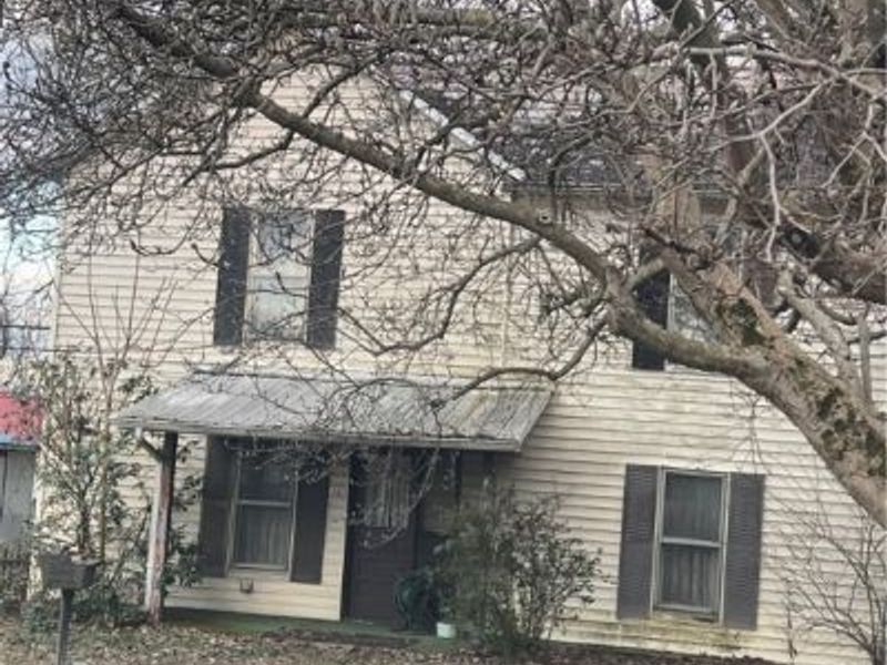 31 Leget Street, Waterford, OH 45786 Photo 2