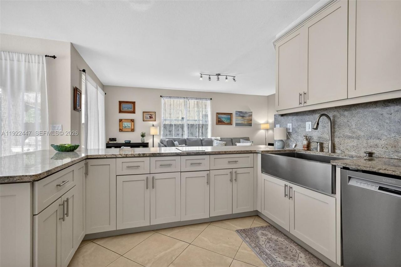 15144 SW 20th St, Miami, FL 33185 Photo