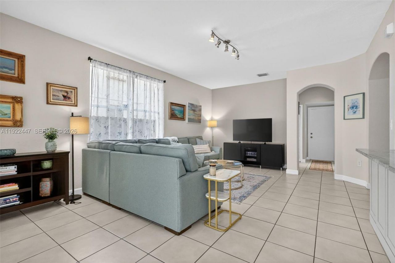 15144 SW 20th St, Miami, FL 33185 Photo