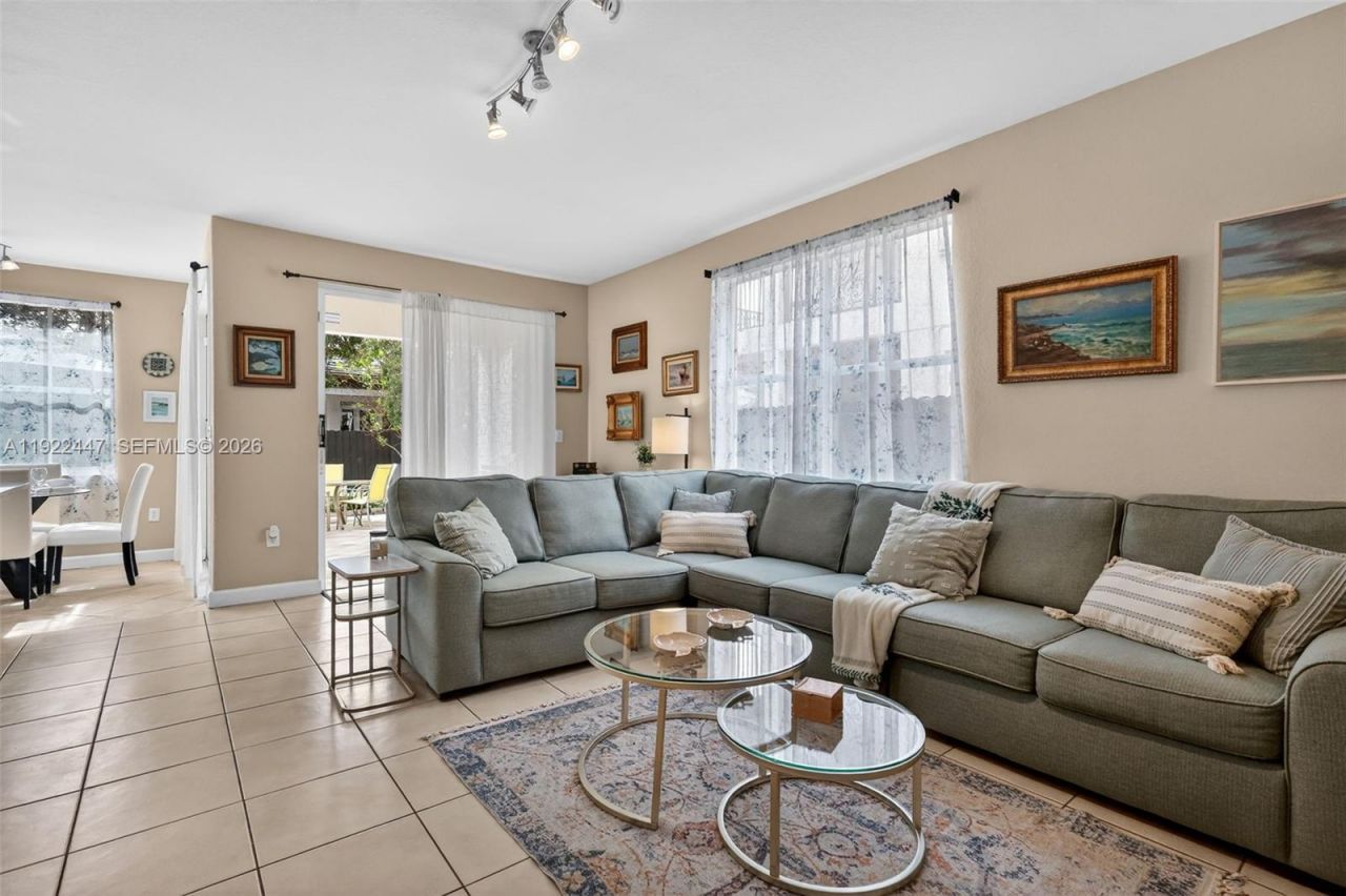 15144 SW 20th St, Miami, FL 33185 Photo