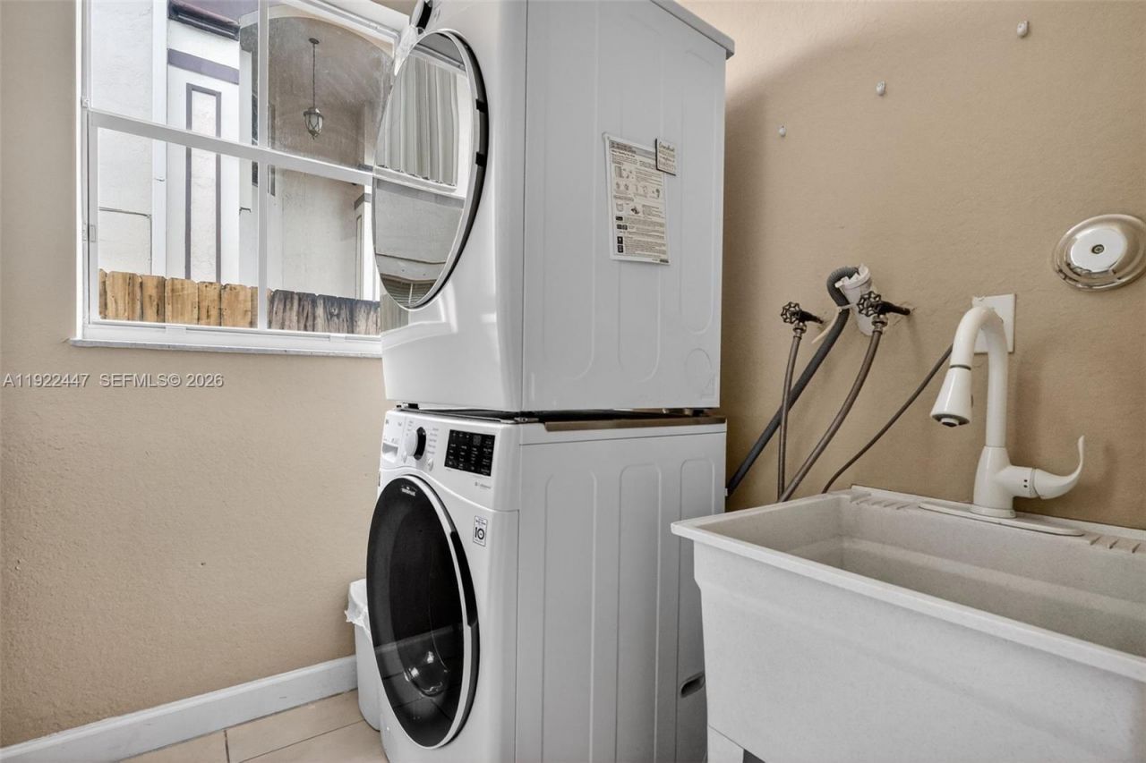 15144 SW 20th St, Miami, FL 33185 Photo