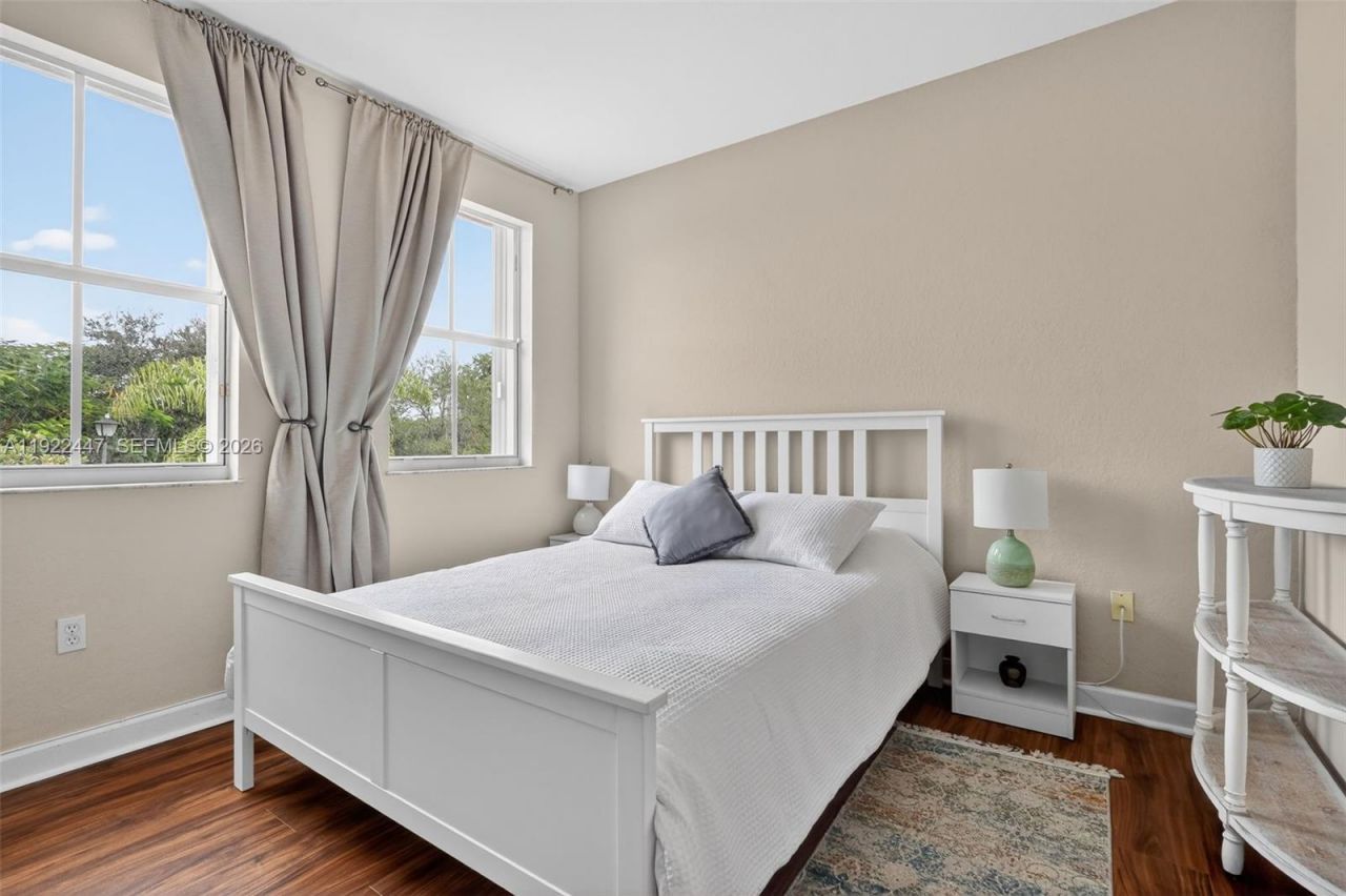 15144 SW 20th St, Miami, FL 33185 Photo