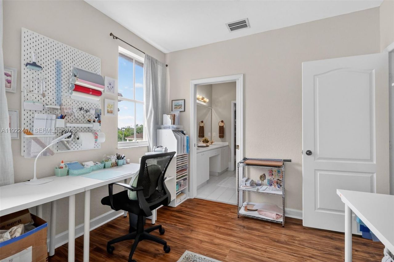 15144 SW 20th St, Miami, FL 33185 Photo