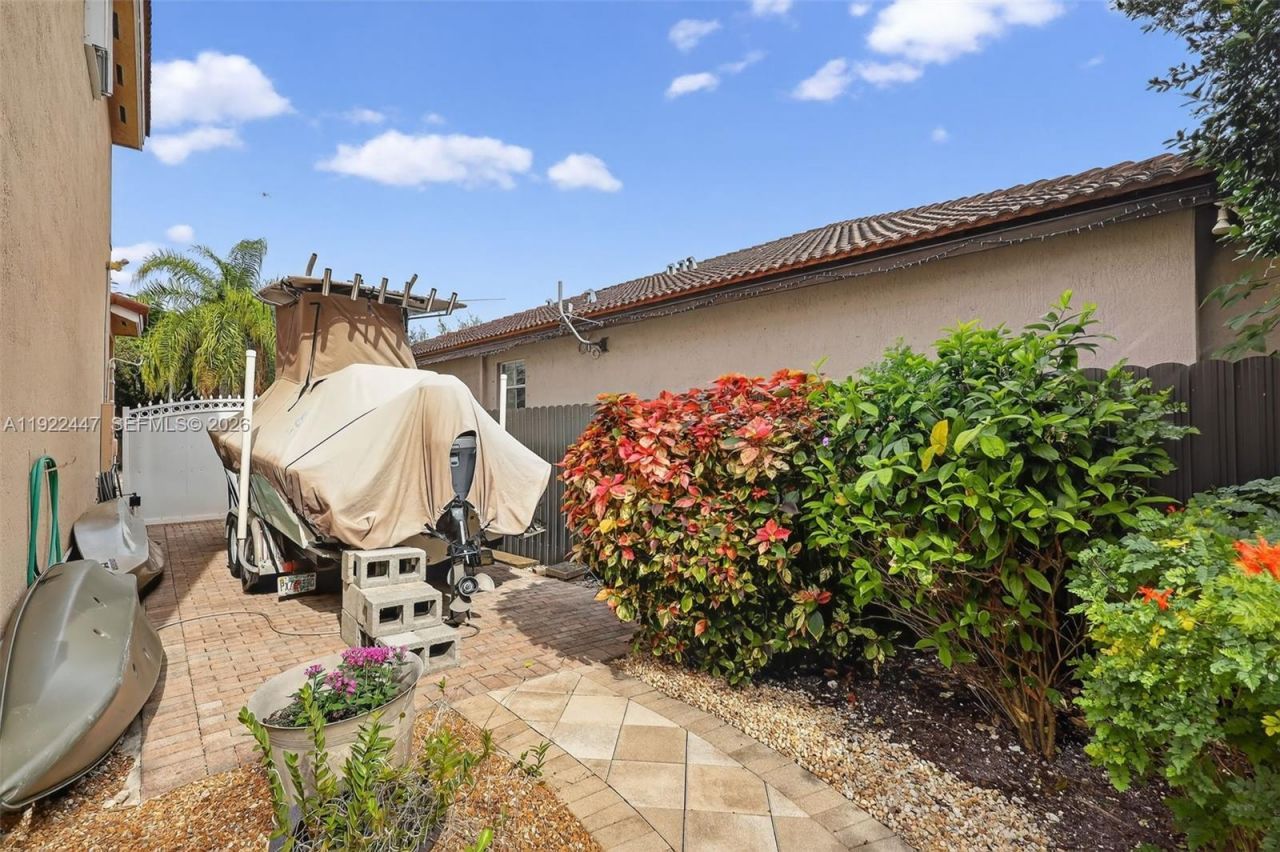 15144 SW 20th St, Miami, FL 33185 Photo