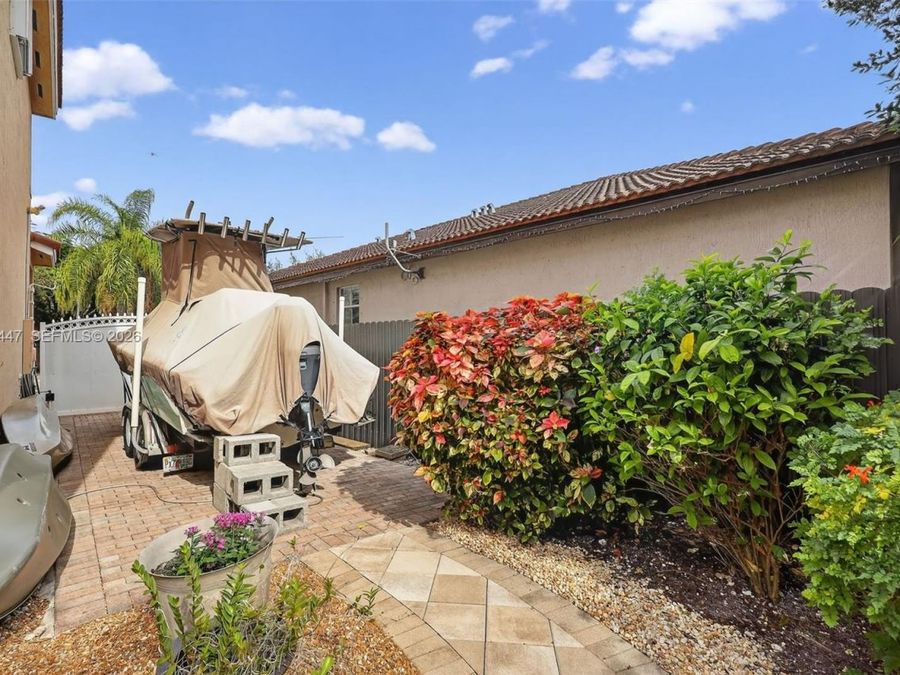Property Image 61