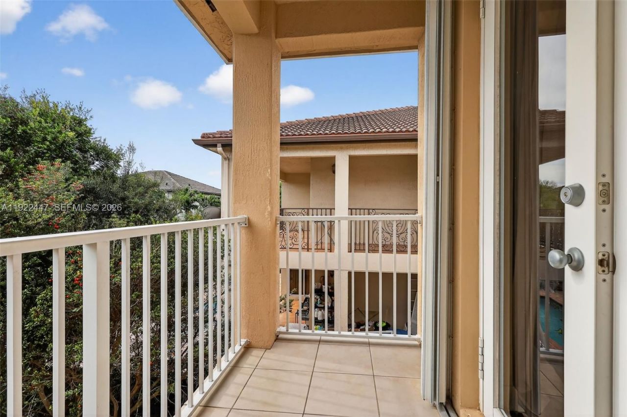 15144 SW 20th St, Miami, FL 33185 Photo