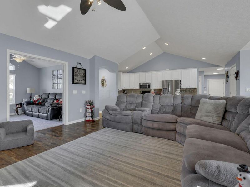 502 Providence Lane, Hebron, OH 43025 Photo 12